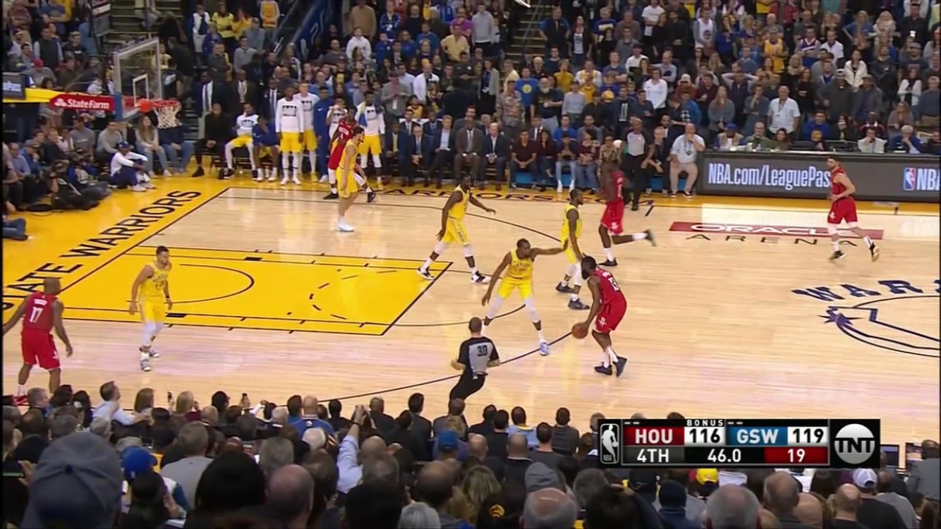 哈登后撤步三分绝杀绿军解说,2019哈登后撤步