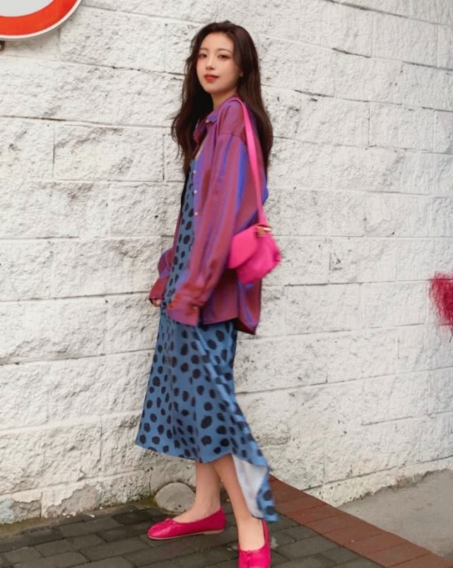 今年流行穿衬衫又时髦又气质,2017白衬衫流行这么穿时髦爆棚