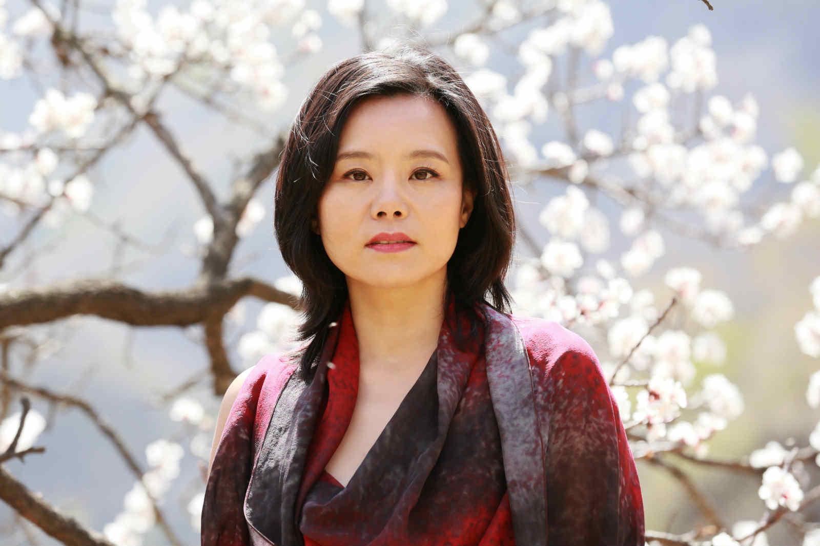 萨顶顶梁博对话,我是唱作人梁博vs萨顶顶