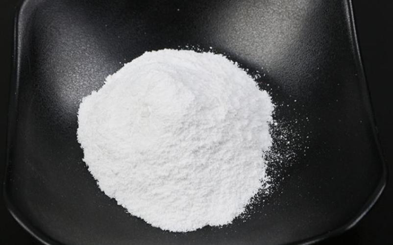 金毛吃狗粮好还是骨头好,金毛小狗一定要吃狗粮吗