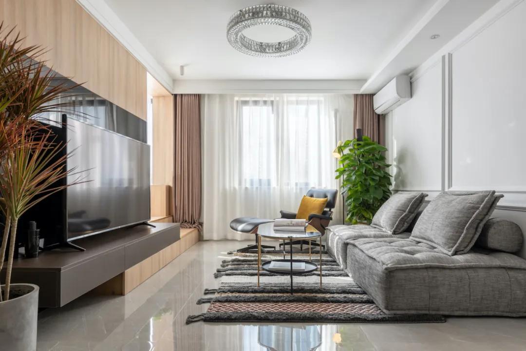 北漂80后夫妻花400万买房打扫卫生,奋斗十年买的房子50平米