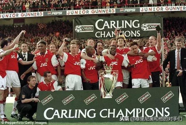 从夏普到世嘉，从德国好顺到库尔斯啤酒：英超豪门球衣广告的变迁