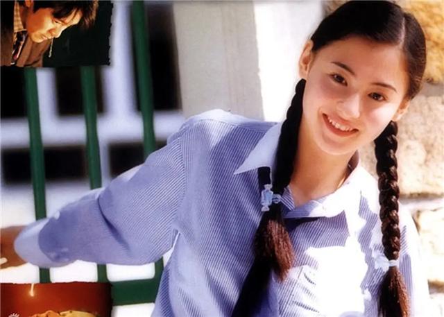 喜剧之王周星驰我养你画面,周星驰喜剧之王一个人在屋内片段