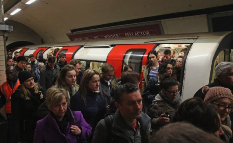 买房的时候注意这几点否则吃大亏,记住这三点买房子能省不少钱
