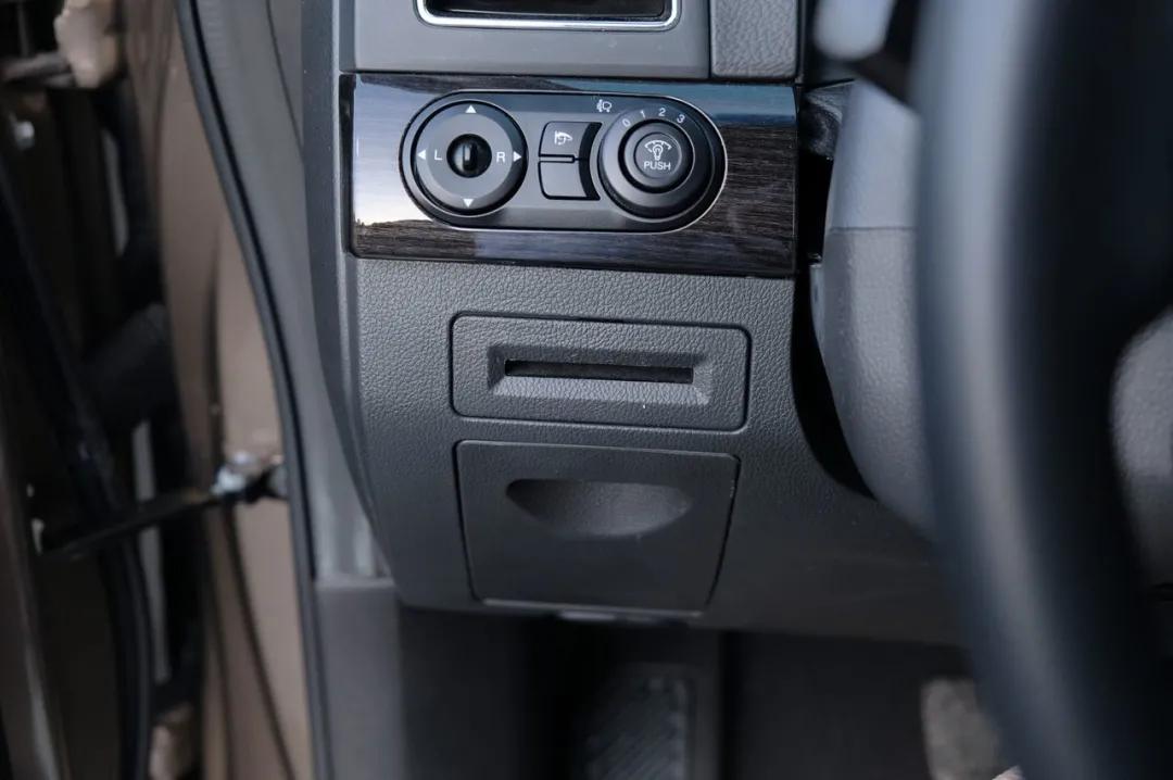 二手车七座suv车型推荐科帕奇,14年科帕奇2.4二手价格