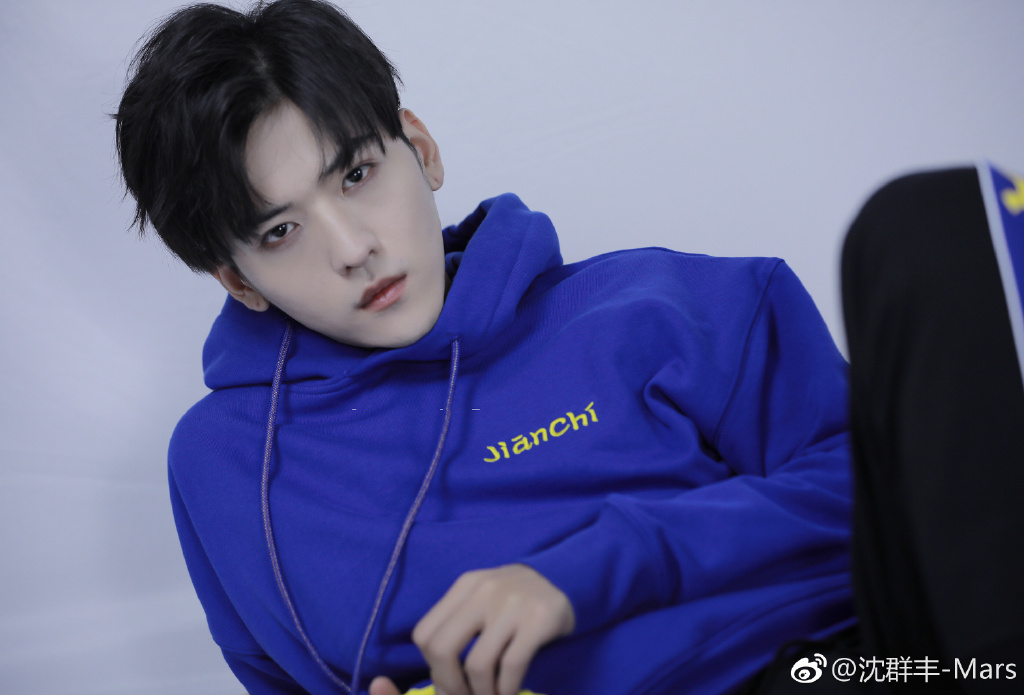 鏄撶儕鍗冪幒鐜嬭仾,鏄撶儕鍗冪幒鍜岀帇鎬濊仾鍚堢収