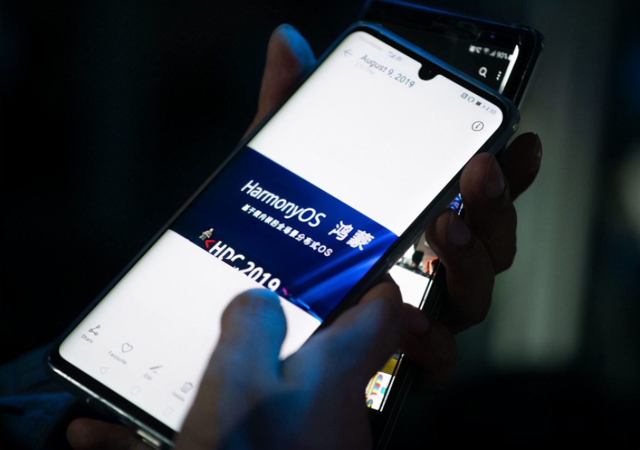 中国移动不再小气了！10年没换号的人，将获得4大专属特权