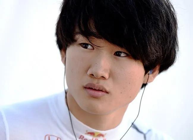 新赛季阵容足球,新赛季阵容最新版