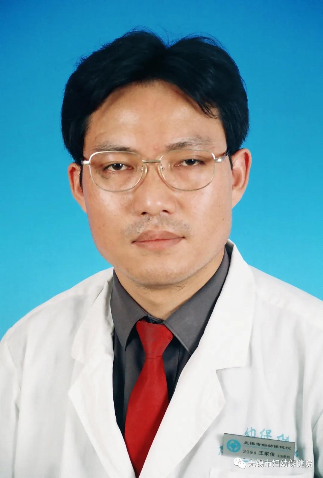 「一线医事」SOS！熊孩子把玩具塞进屁屁