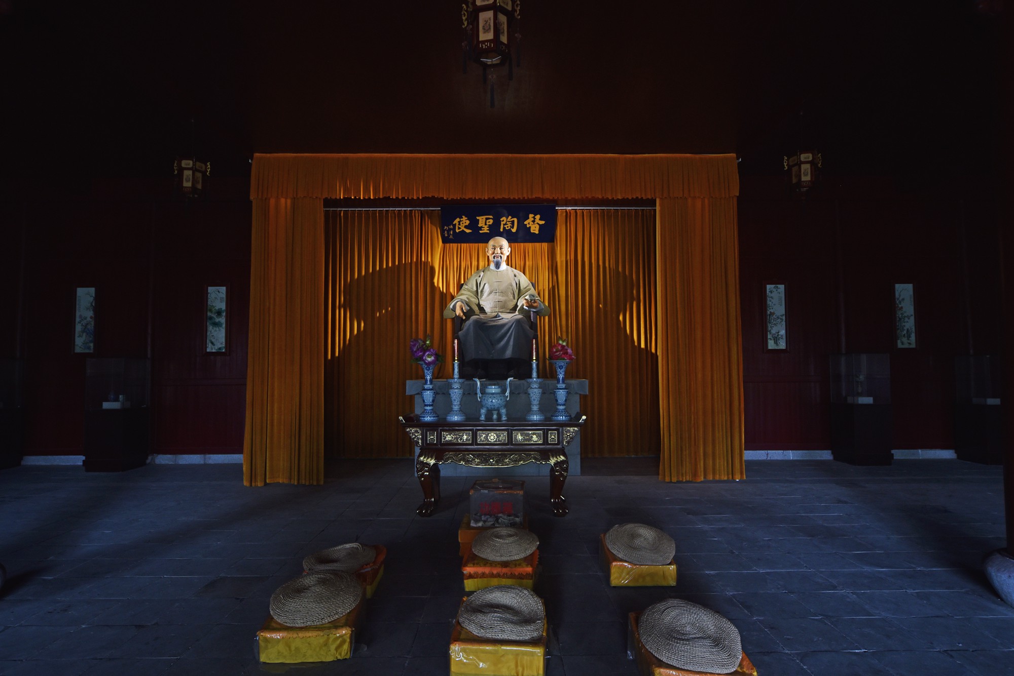 景德镇近代瓷器发展,千年瓷都景德镇有哪些瓷器