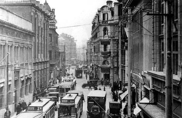 泪崩！1年1张，百年上海，老底子上海人都看哭了！