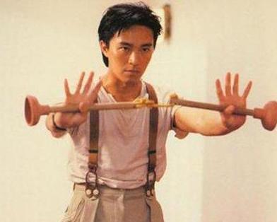 周星驰骗富豪视频完整版,周星驰心酸史曝光