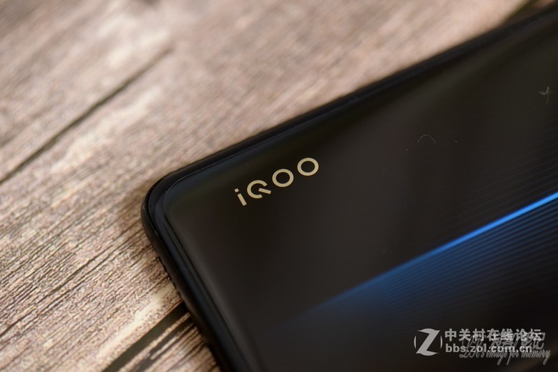 能流畅玩原神的iqoo手机,iqoo水桶机