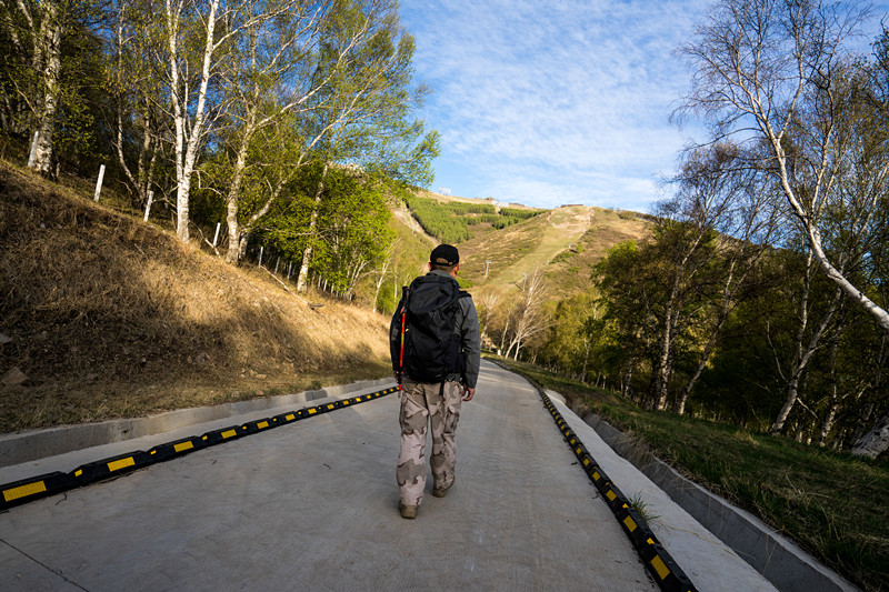 塞北初夏，拓乐陪我逐云日——拓乐Thule35LAllTrailX背包测评