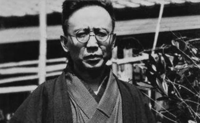 郭沫若嘲讽鲁迅“衣冠*兽禽**”，鲁迅五个字回应郭沫若，形象又贴切