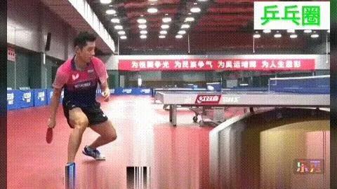 马龙张继科前冲弧圈球动作区别,张继科反手拉前冲慢动作