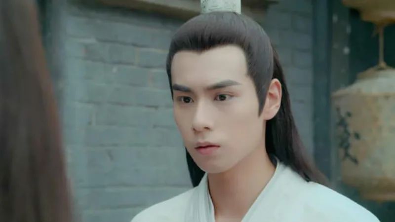 《绝代双骄》五个版本PK，谁才是你心中的小鱼儿花无缺