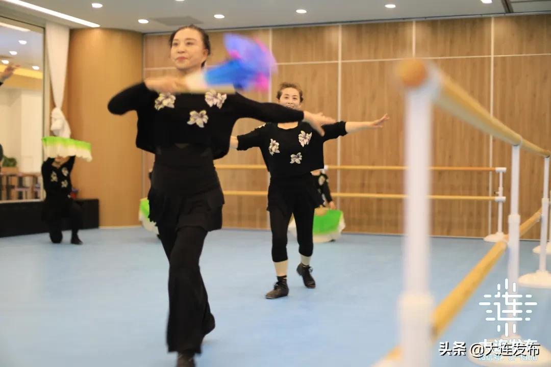 重庆打卡新地标,走一路网红打卡地