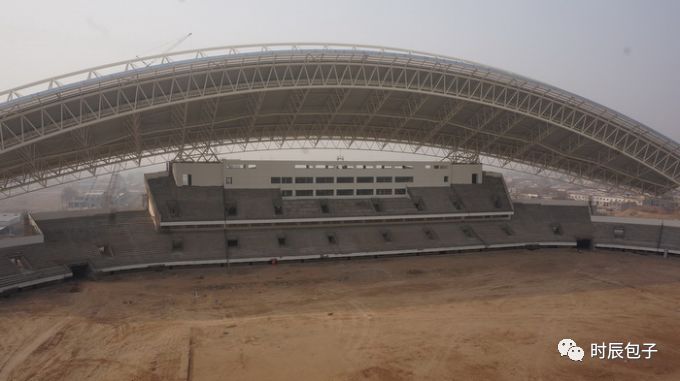 闀垮畨绔炴妧娓崡涓诲満,闄曡タ闀垮畨绔炴妧娓崡浣撹偛涓績