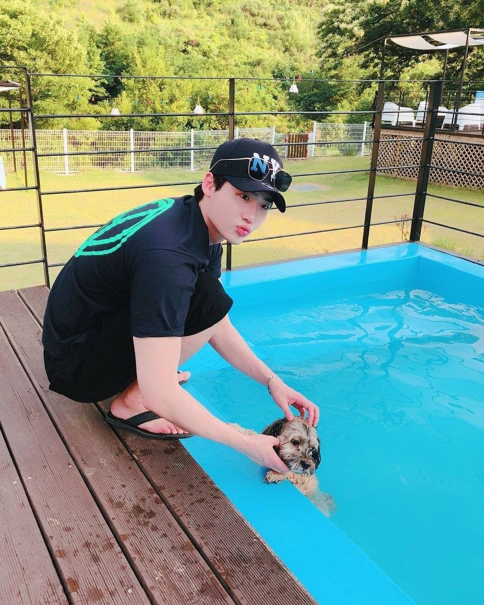 李钟硕为啥服兵役,李钟硕兵役几年