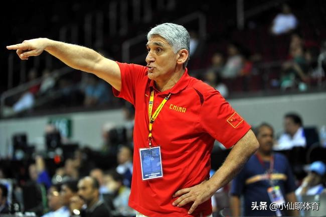 李楠回应离队名单,李楠辞职没有