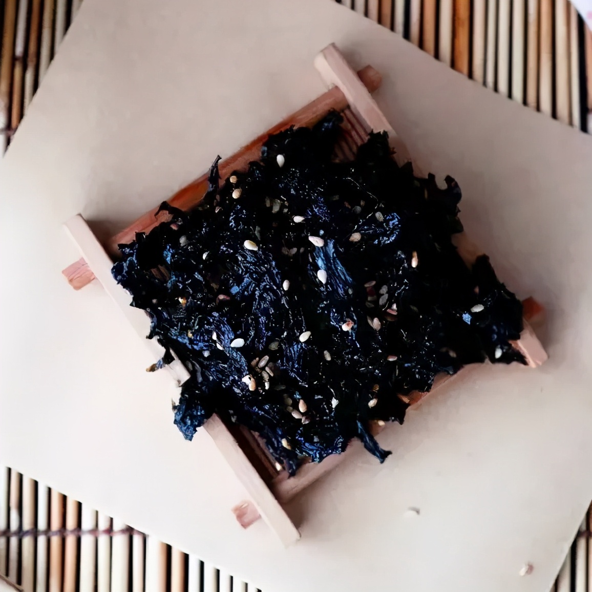 昆布是海白菜吗,昆布是海草吗