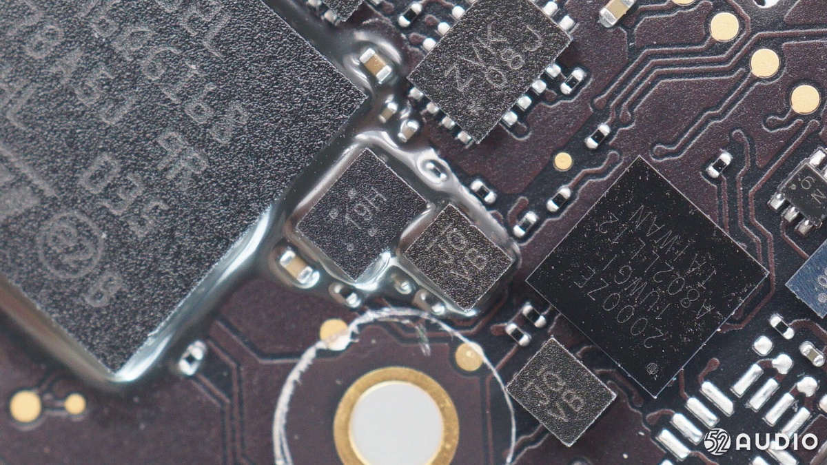 airpodsmax耳机评测,2024年苹果airpodsmax值得买吗