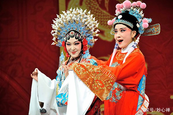 记住了，吹牛的时候用的到：“中国四大”