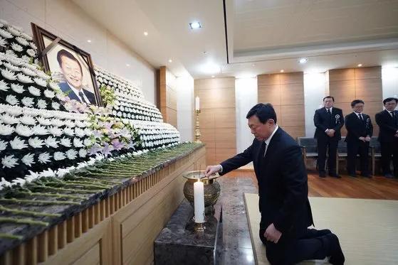 韩国财阀的快乐和烦恼,韩国财阀的故事比电影还精彩