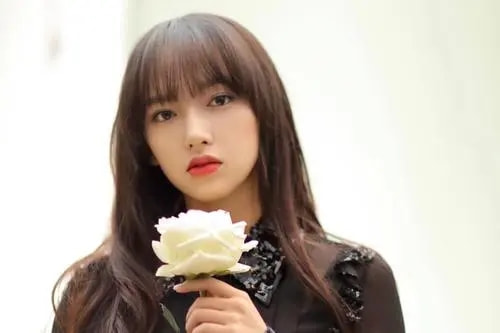 杨超越鞠婧祎照片,鞠婧祎和杨超越照片