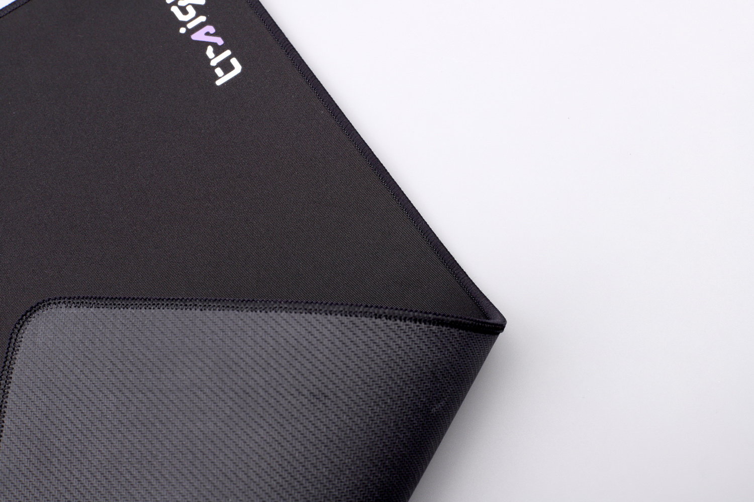 罗技gpw适合哪个鼠标垫,罗技gpw配什么鼠标垫