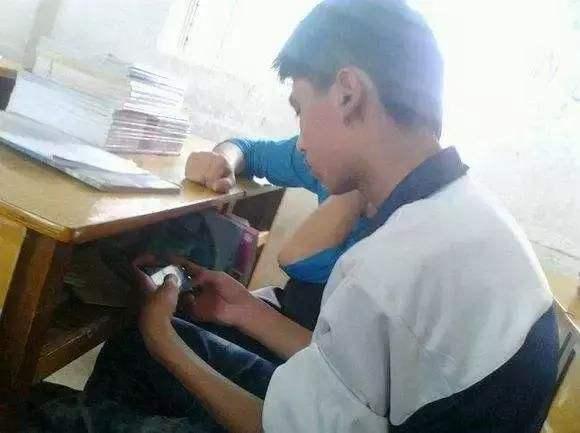 孩子关注到不良信息怎么办,小孩浏览不良信息需要心理干预吗