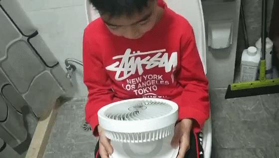 轻薄可壁挂一年四季都可用颜值超高悬浮循环空气扇