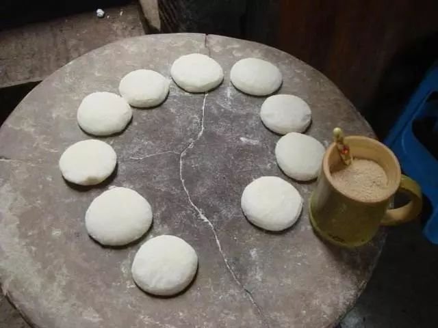 发现藏在深山老林里的美味,重庆隐藏在大街小巷的美食