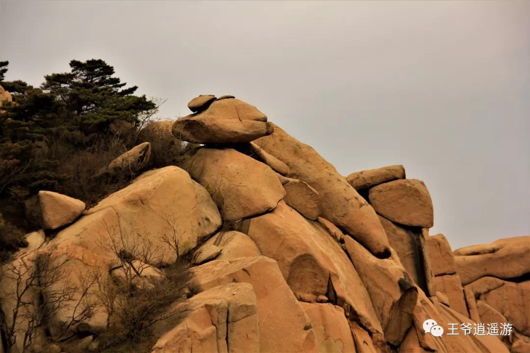 邹城峄山石头怎么形成的,峄山的石头是怎么形成