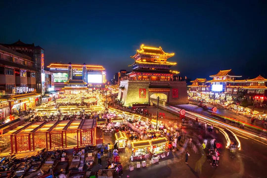开封喷泉夜市,开封鼓楼观光夜市