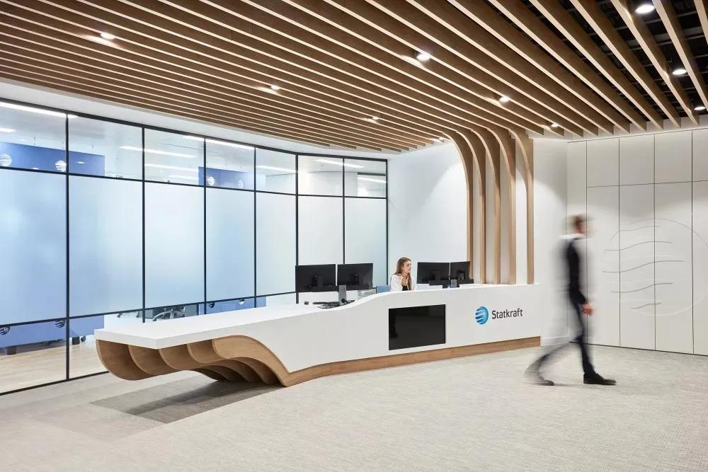 办公室装修32款极简前台,办公室装修前台背景墙怎么选