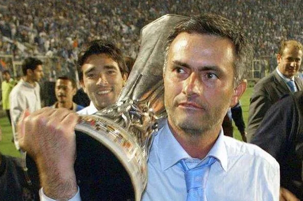 穆里尼奥1:3国米,穆里尼奥曼联0-7利物浦