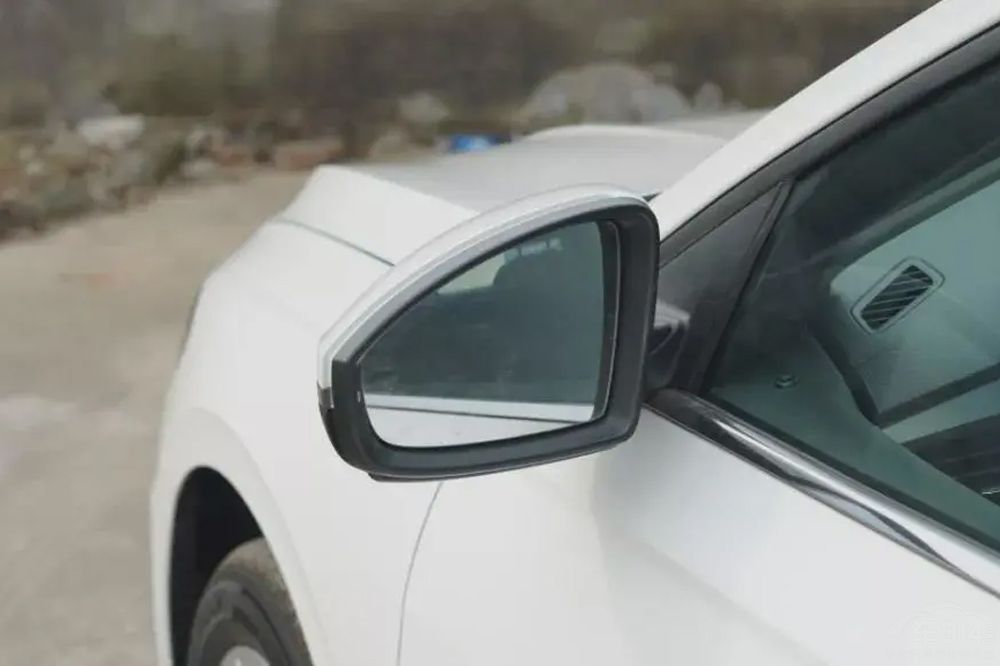 24款大众朗逸1.5t满意版功能介绍,上汽大众朗逸2022款舒适版讲解