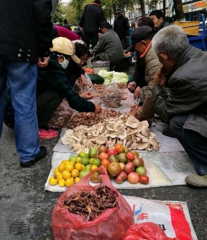 到黑河玩冬日游,去黑河体验下五分钟早市的感受