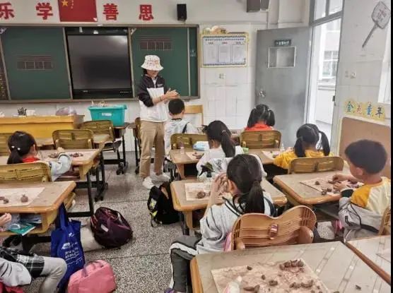 家长对双减政策和课后服务的建议,双减工作与课后延时服务政策解读