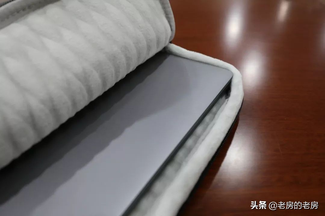 MacBook加Switch，tomtoc轻装上阵一包搞定