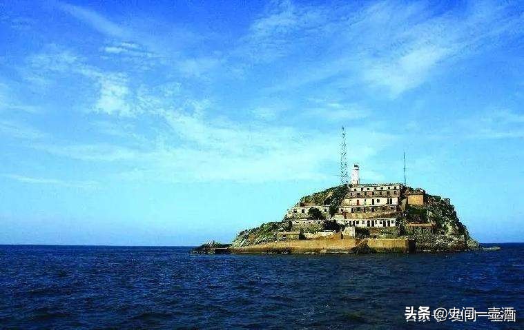 江苏连云港市灌云县伊山大佛,伊山大佛是亚洲最大的坐佛