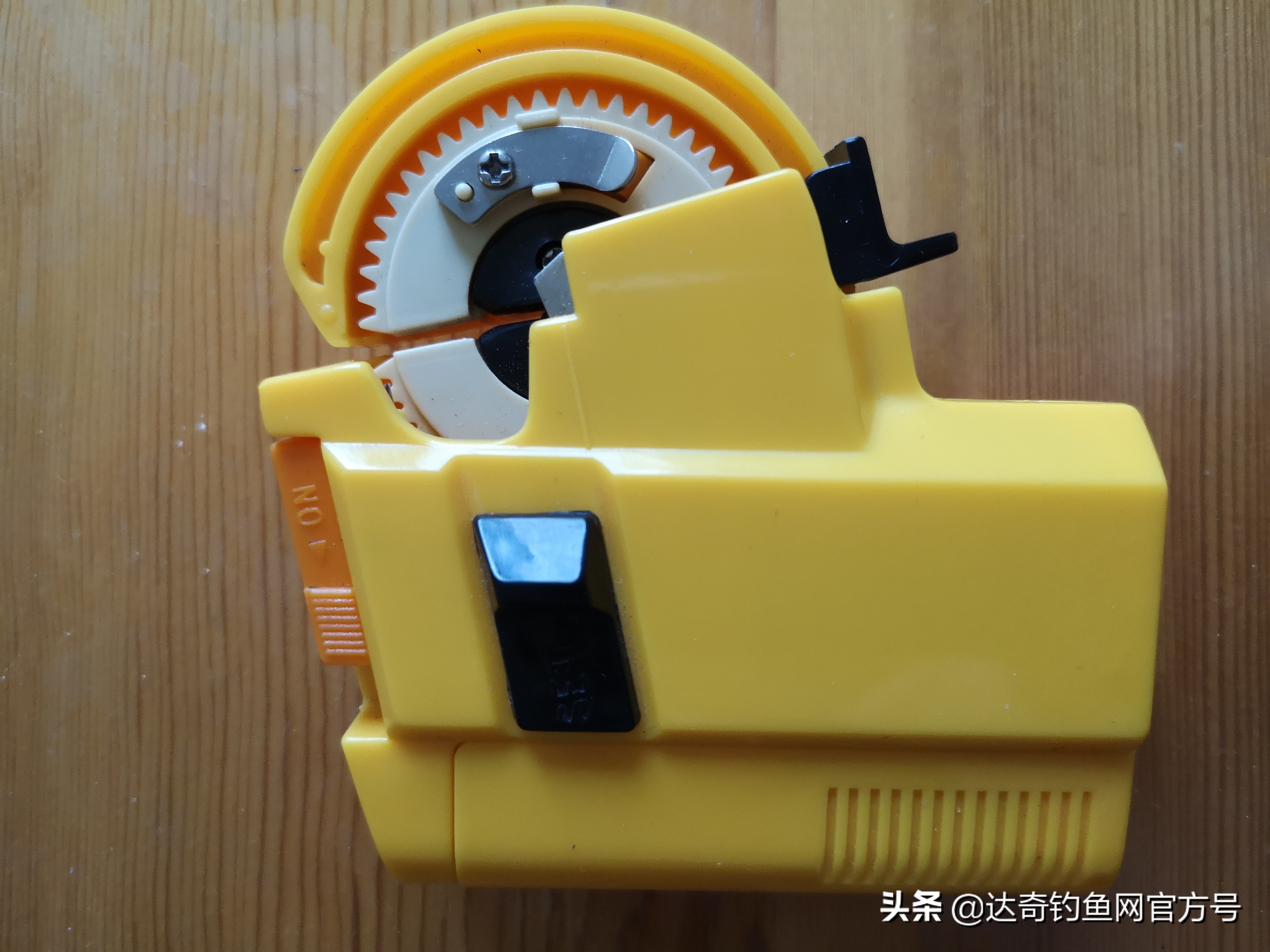 鱼线怎么绑鱼钩才结实,鱼钩怎样绑线最牢固