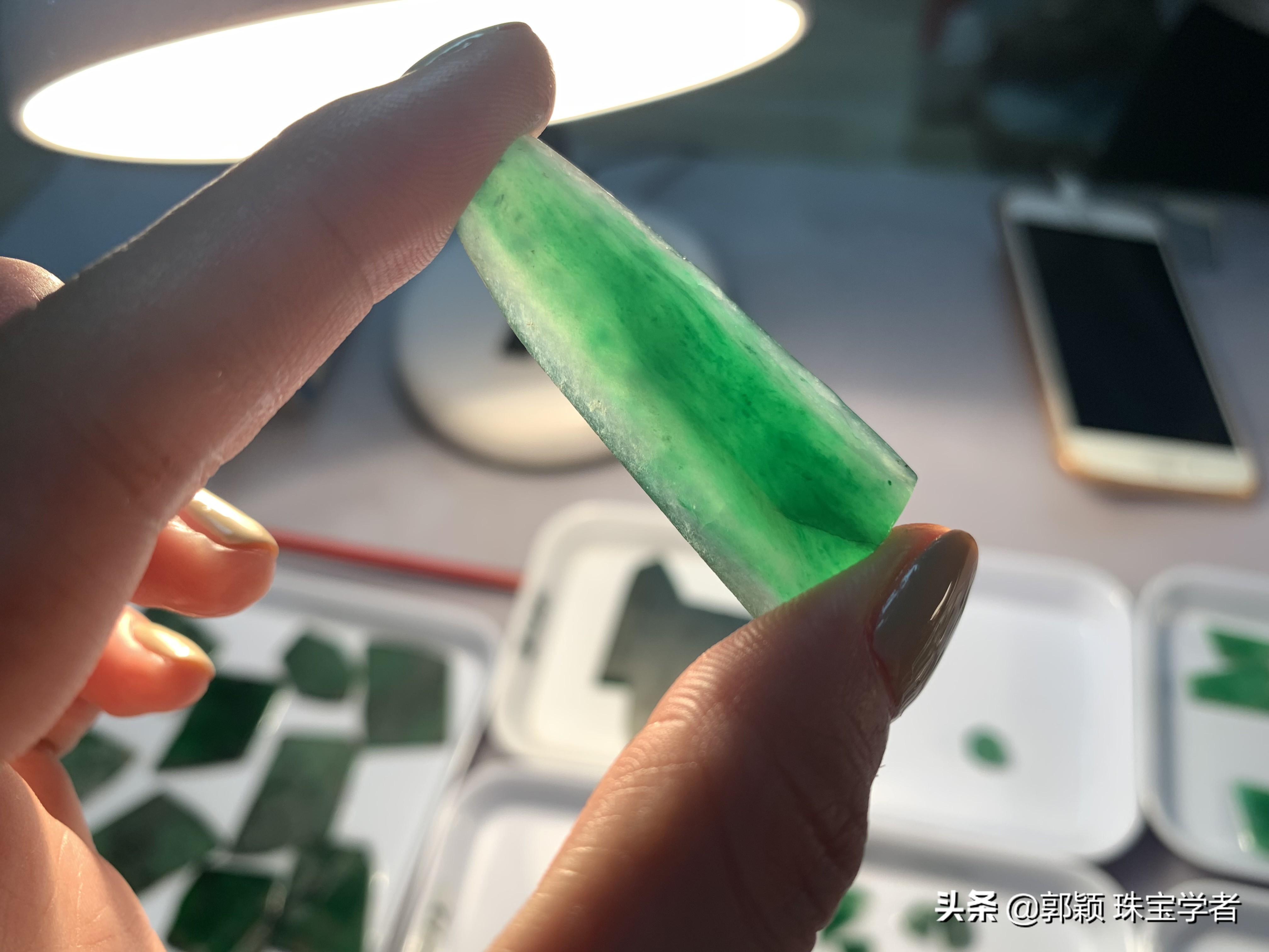 揭阳翡翠价格一览表,揭阳翡翠的特点