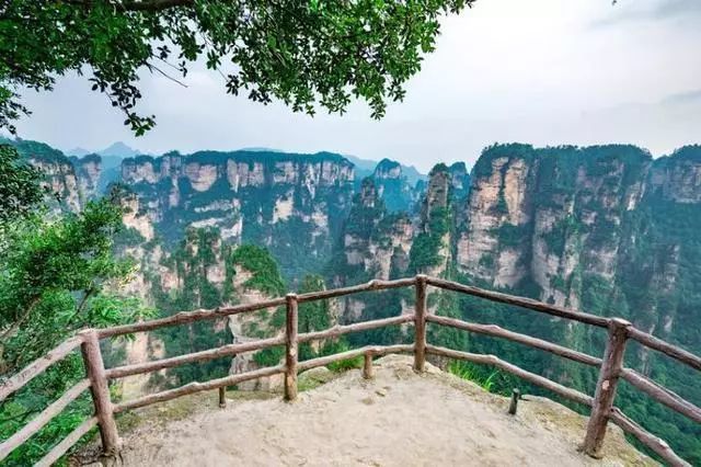 张家界旅游攻略现在张家界气温,张家界旅游攻略自由行攻略