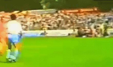 最喜欢的足球运动员照片及介绍,最出名的五个足球运动员