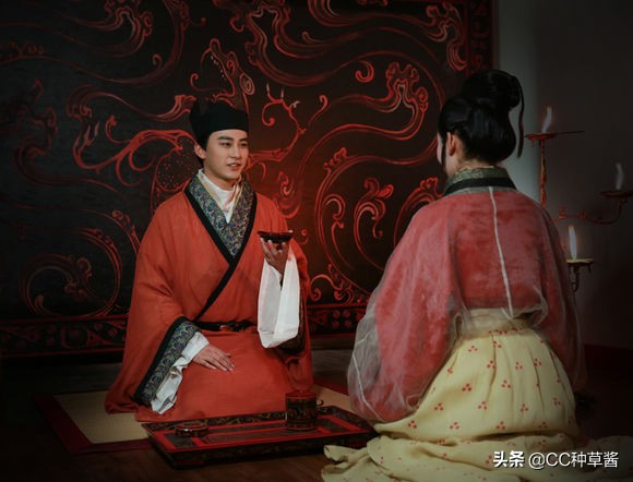 盘点各个年代的汉服,最正宗的汉服是什么样子的