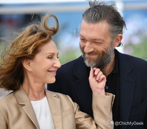 曾是好莱坞最风光男人，征服意大利国宝女神，如今54岁魅力更强