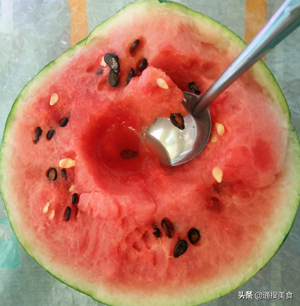 夏天吃这5种水果好,夏天到了多吃这2种应季水果清热